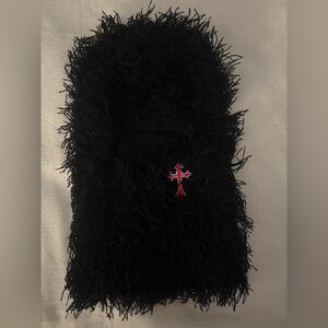 2/10✨Fuzzy Ski Mask